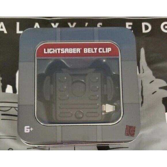 Disney Parks Lightsaber Belt Clip Star Wars Galaxy's Edge Legacy Dok Ondar’s NEW - Picture 1 of 3